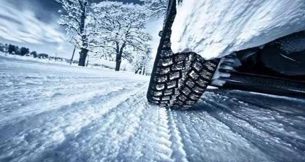 冰雪路面驾驶技巧和注意事项，冰雪路面行驶的八大技巧-