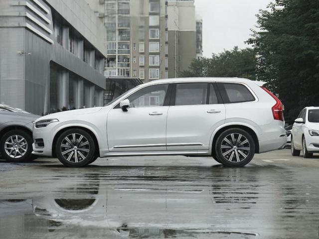 沃尔沃XC90最新款最低价格是多少钱？沃尔沃XC90提车价-