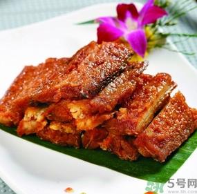 带鱼和牛奶可以一起吃吗？带鱼和牛奶可以同时吃吗？