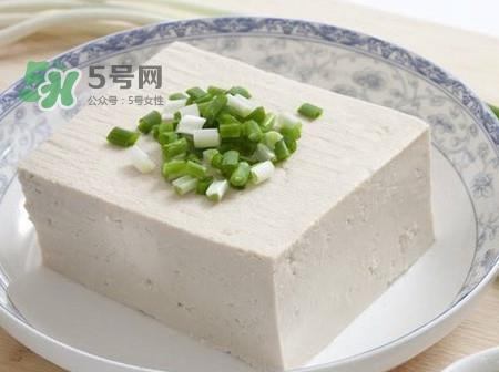 木耳菜能和豆腐一起吃吗？豆腐可以和木耳菜一起吃吗