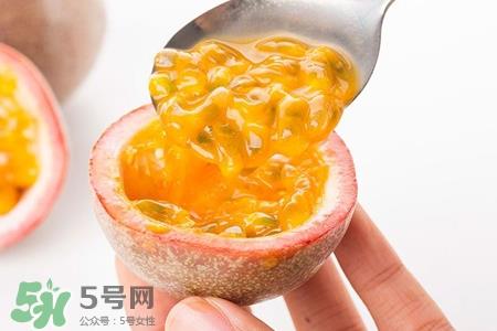 百香果泡水好喝吗？百香果泡水什么味道？