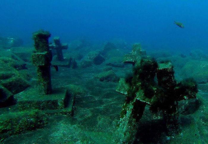 海洋里8个“神秘诡异”的地方:有的很神奇,有的让人恐惧!