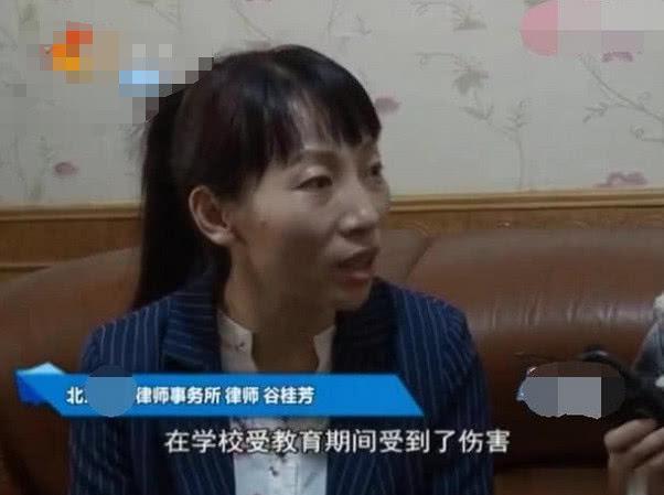 孩子在学校磕坏2颗牙，妈妈要求赔偿12万，学校：现在又要涨价