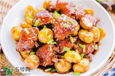 ​板栗蒸还是煮？蒸板栗好吃还是板栗好吃？