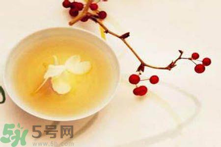 月经期间可以喝茉莉花茶吗？月经期间喝茉莉花茶好不好？