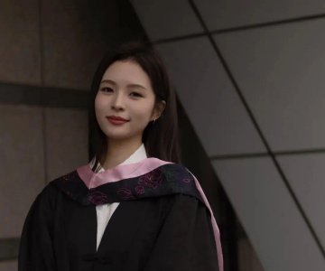 ​青岛大学超美校花学姐，凭借一首歌走红，梦想是成为一名老师